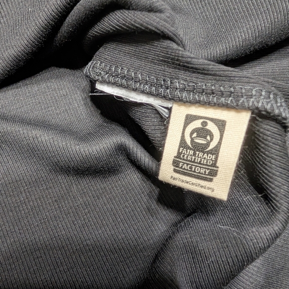 Madewell Black Regenerative Fitted Soft Cotton Short Sleeve Ribbed Crewneck Tee - Picture 4 of 9